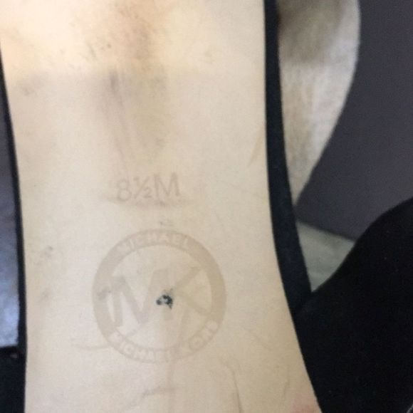 MICHAEL KORS Black Suede Peep Toe Gold Zipper Back High Heel Shoes Sz 8•1/2 - Picture 7 of 10